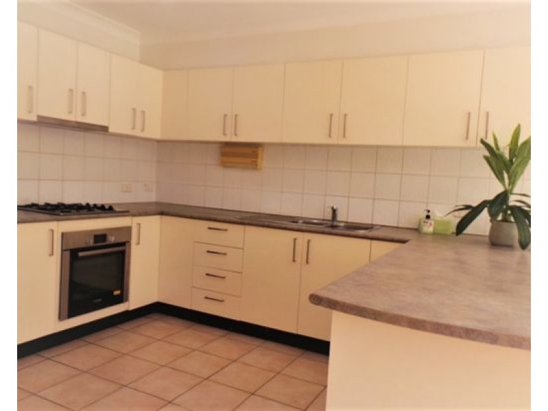 2/31 Florence Street, Oakhurst NSW 2761