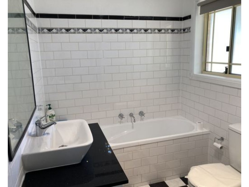 4/29 Hobart Street, Oxley Park NSW 2760