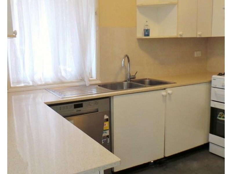 9 Risca  Place, Quakers Hill NSW 2763