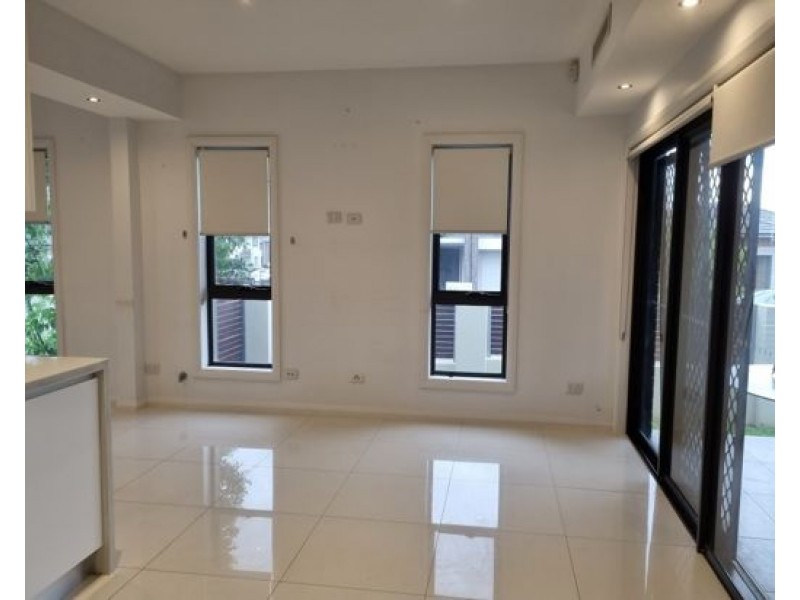 16 Centennial Drive, The Ponds NSW 2769