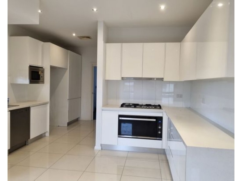 16 Centennial Drive, The Ponds NSW 2769