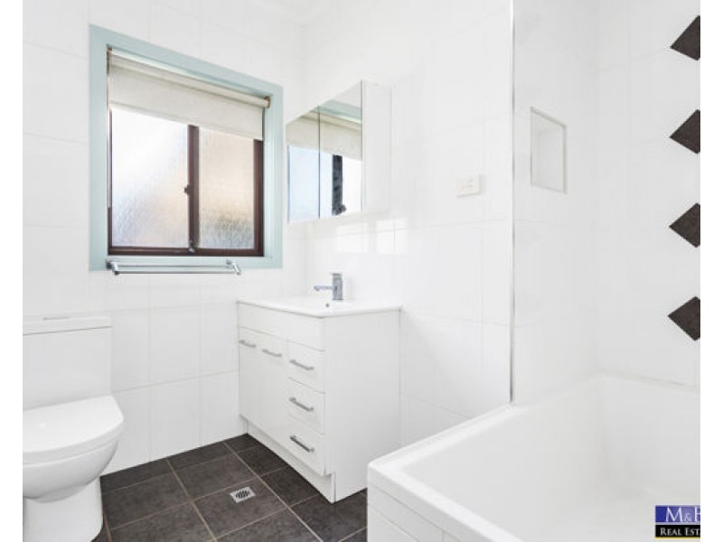 33 Cameron Street, Doonside NSW 2767