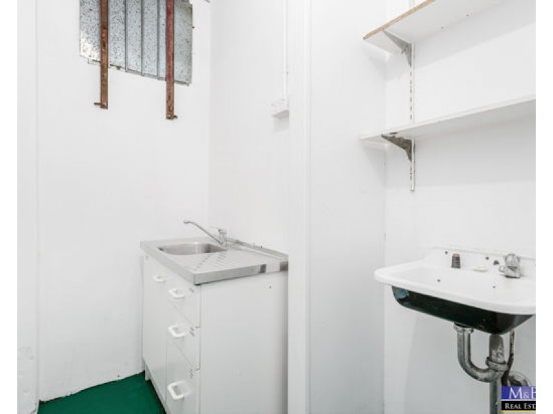 8 Hill End Road, Doonside NSW 2767