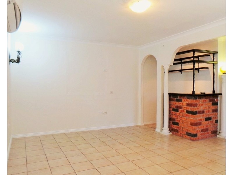 2 Scone Place, Doonside NSW 2767