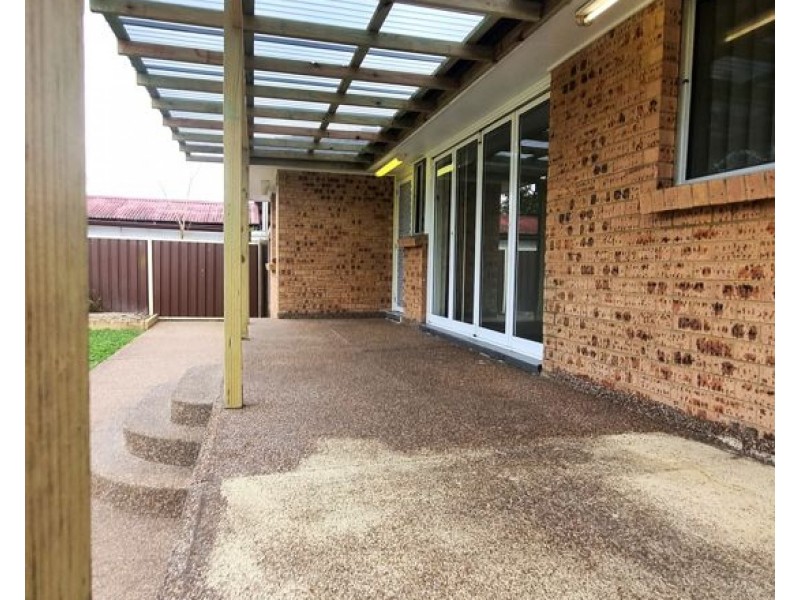 6 Hemsby Street, Doonside NSW 2767