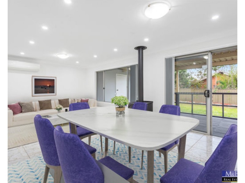 2 Moore Place, Doonside NSW 2767