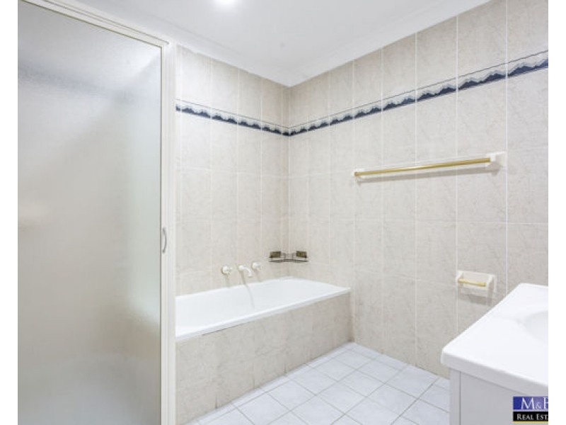 2 Moore Place, Doonside NSW 2767