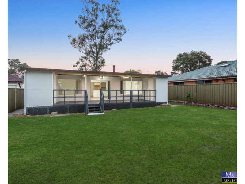 2 Moore Place, Doonside NSW 2767