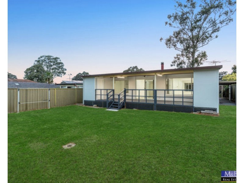 2 Moore Place, Doonside NSW 2767