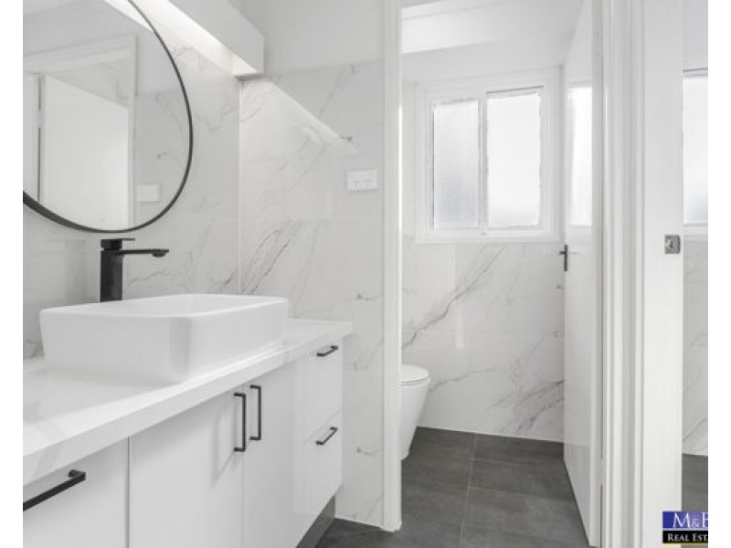 8 Nicolaidis Crescent, Rooty Hill NSW 2766