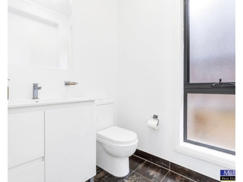 16 Centennial Drive, The Ponds NSW 2769