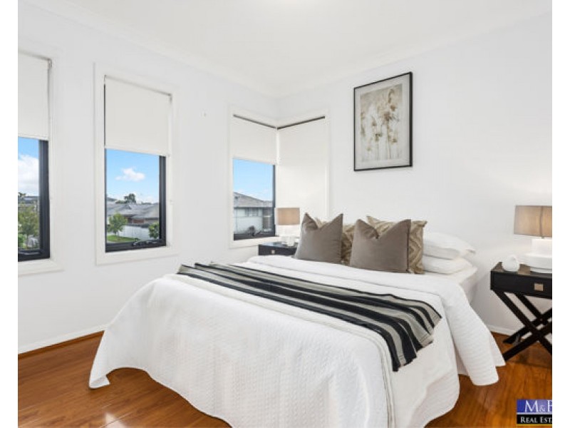 16 Centennial Drive, The Ponds NSW 2769