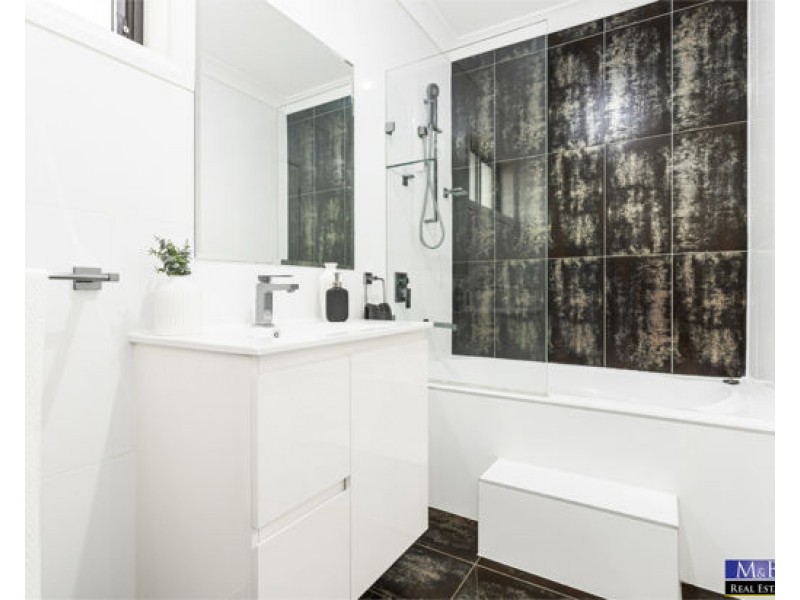 16 Centennial Drive, The Ponds NSW 2769