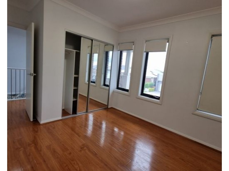 16 Centennial Drive, The Ponds NSW 2769