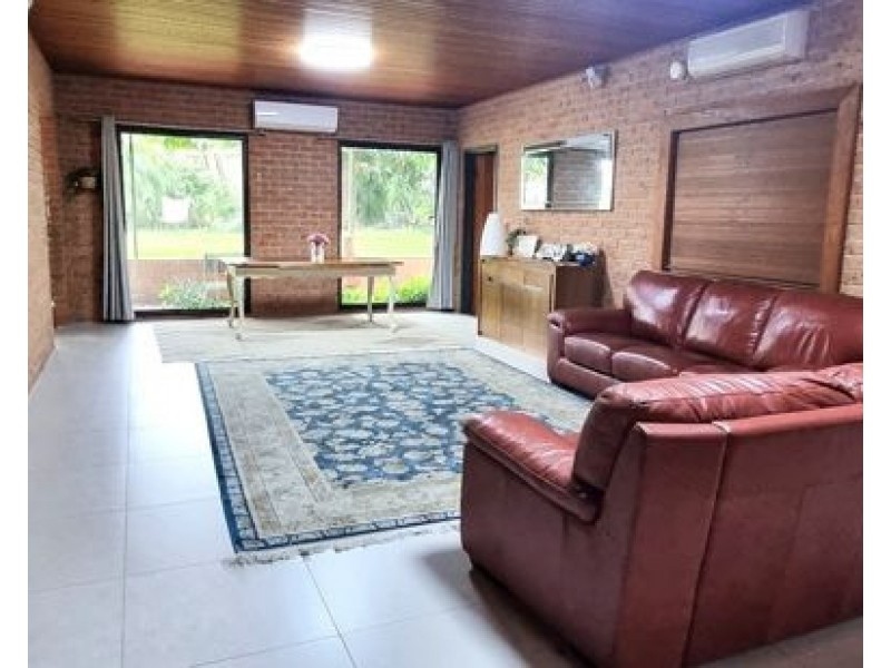 33A Coghlan Crescent, Doonside NSW 2767
