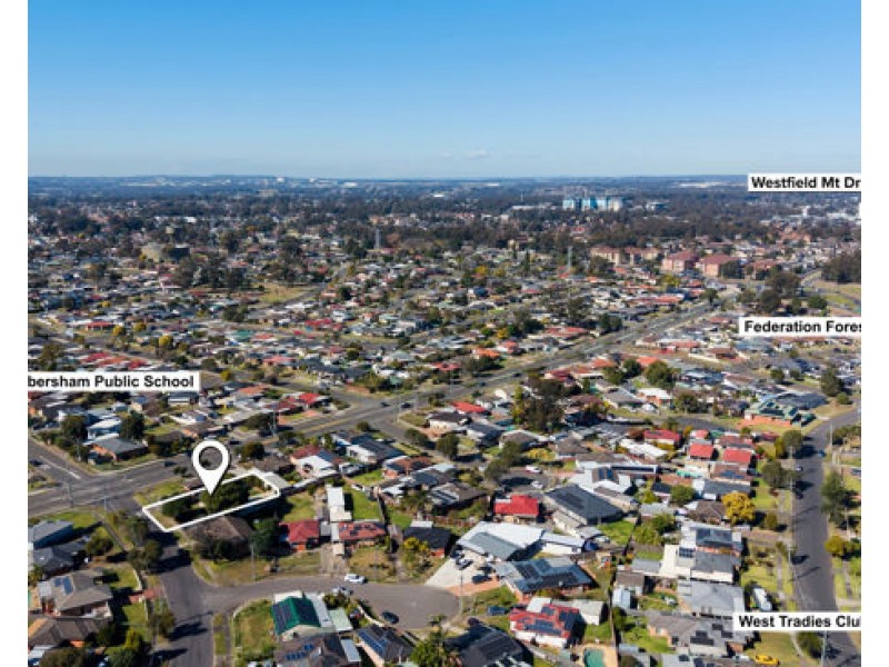 3 Eloura Street, Dharruk NSW 2770