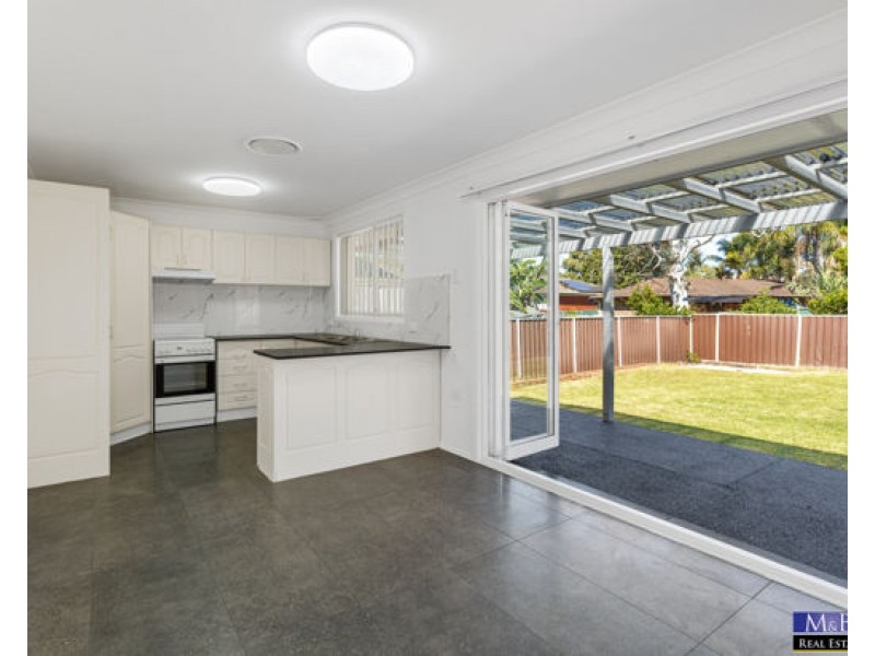 6 Hemsby Street, Doonside NSW 2767