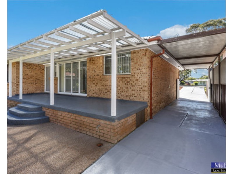 6 Hemsby Street, Doonside NSW 2767