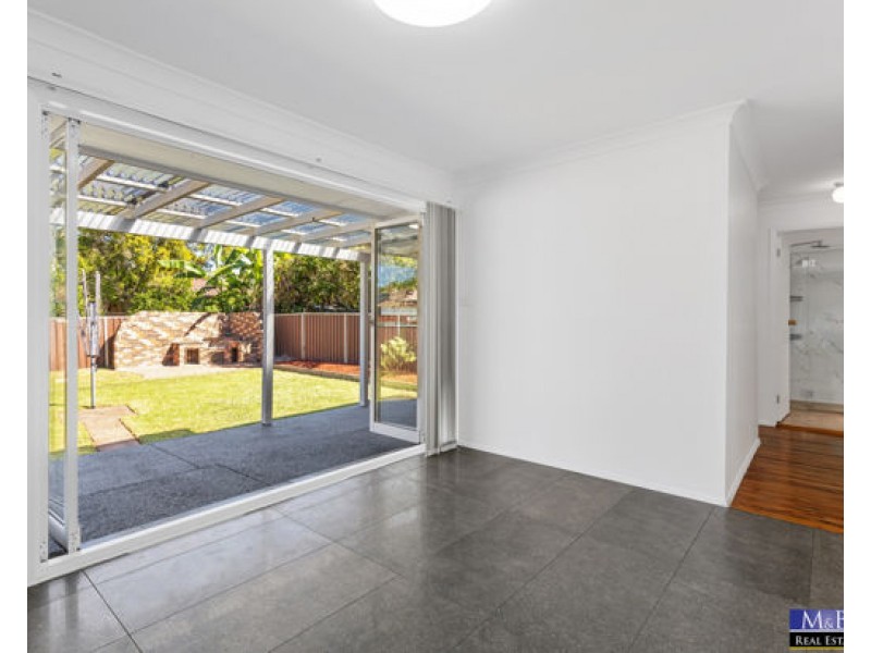 6 Hemsby Street, Doonside NSW 2767