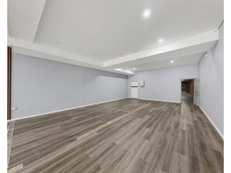 8 Hill End Road, Doonside NSW 2767