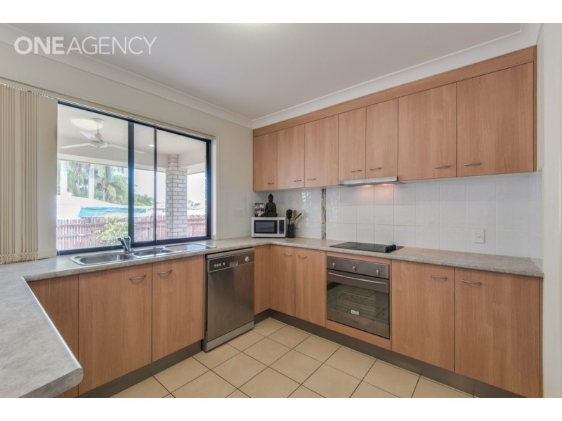 16 Sanctuary Drive, Ashfield QLD 4670