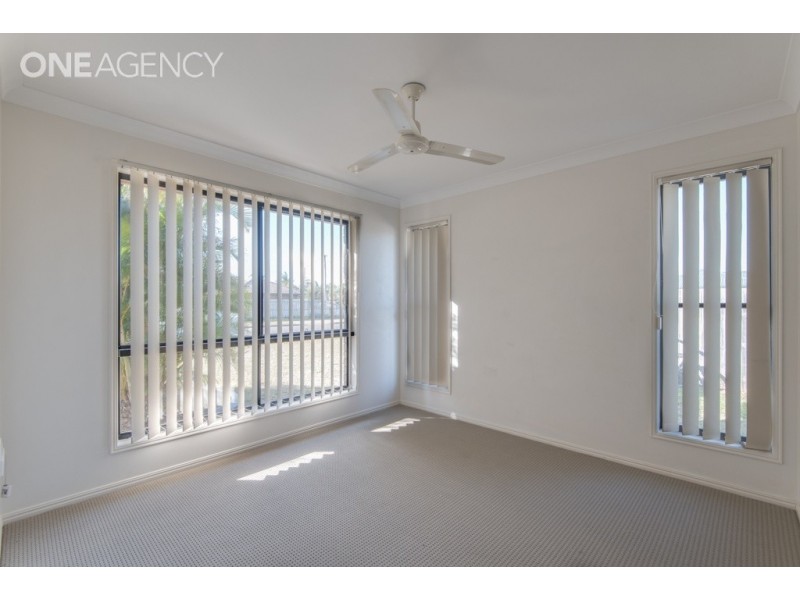 37 Searle Street, Thabeban QLD 4670