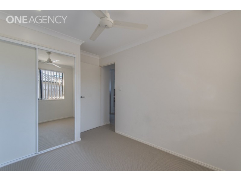 37 Searle Street, Thabeban QLD 4670