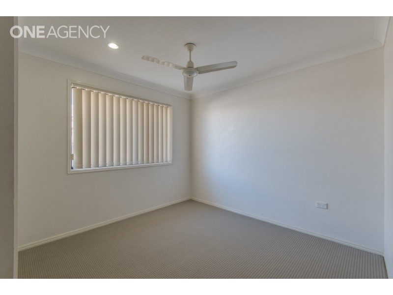 37 Searle Street, Thabeban QLD 4670