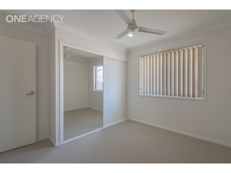 37 Searle Street, Thabeban QLD 4670