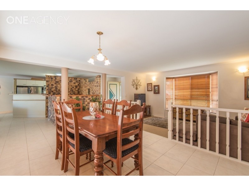 17 Tropicana Drive, Avoca QLD 4670