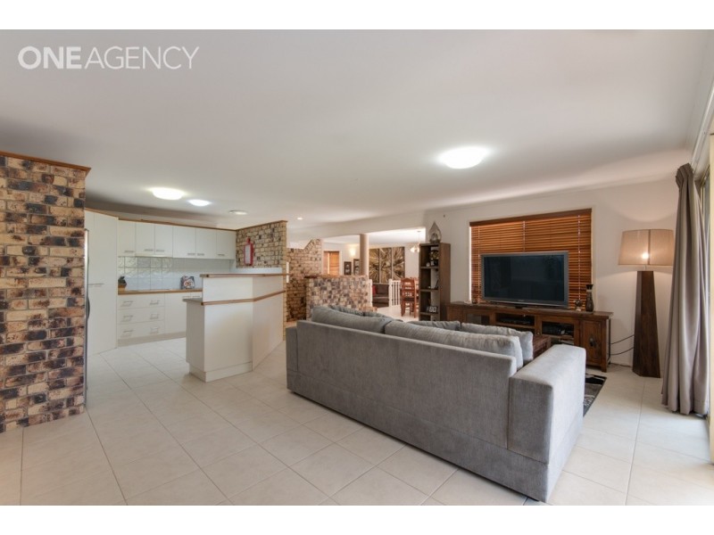 17 Tropicana Drive, Avoca QLD 4670