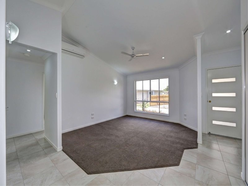 8/16a Farthing Court, Kepnock QLD 4670