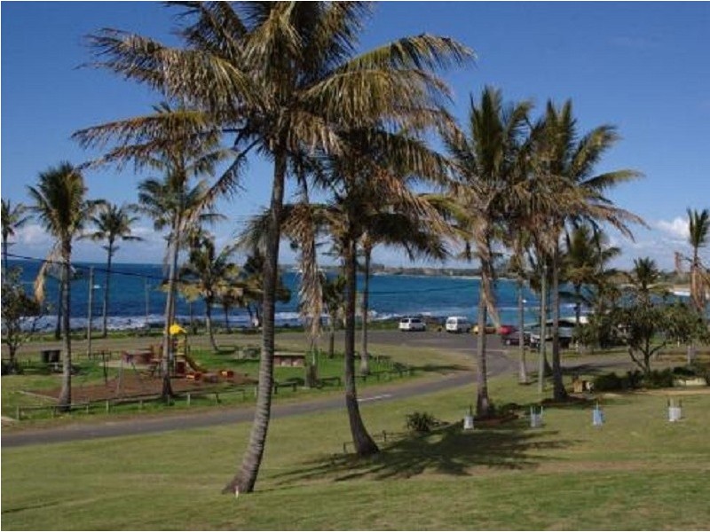 694 Bargara Road, Bargara QLD 4670