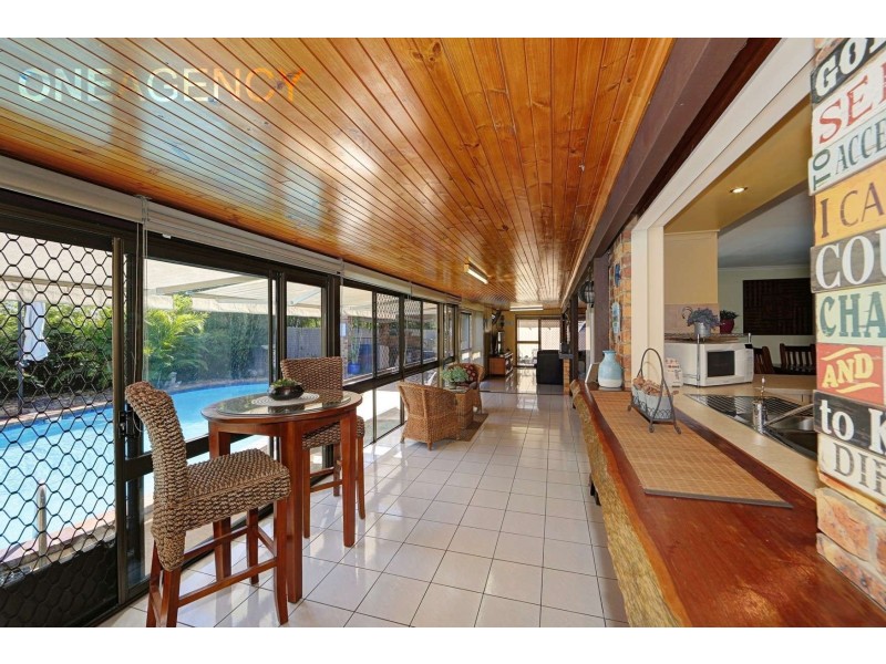 18 Donovan Street, Kepnock QLD 4670