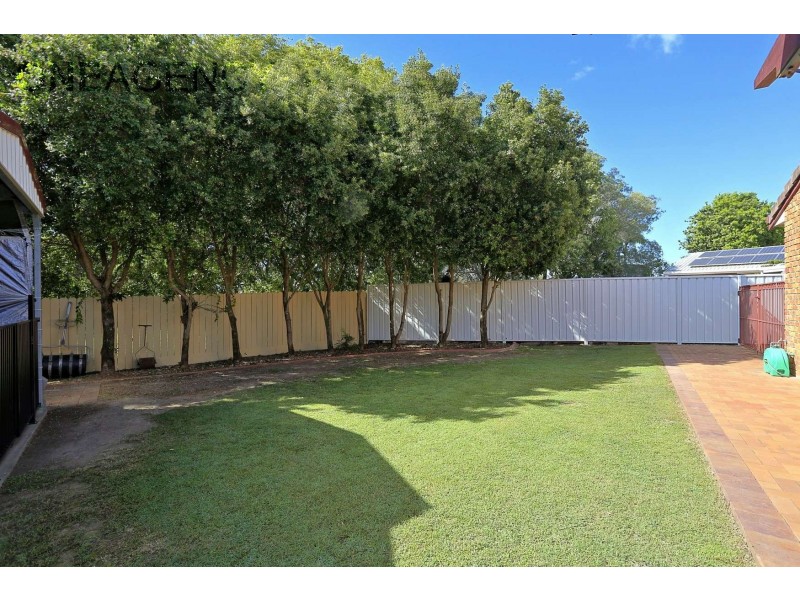 18 Donovan Street, Kepnock QLD 4670