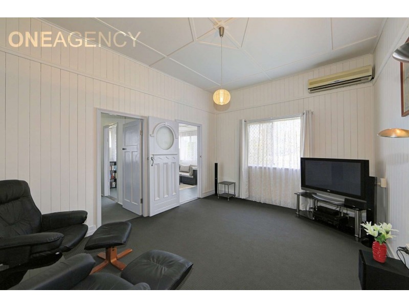 1 Hurst Street, Walkervale QLD 4670