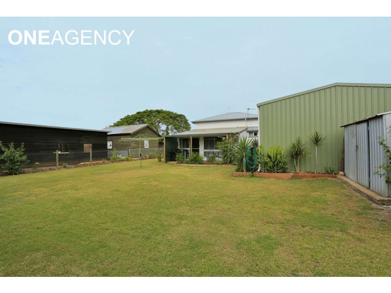 1 Hurst Street, Walkervale QLD 4670