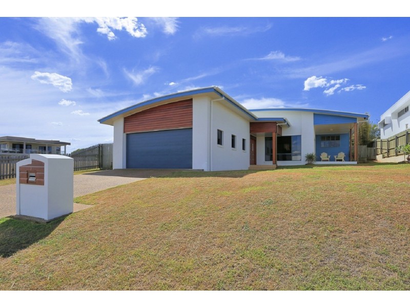 2 Arthur Brown Court, Coral Cove QLD 4670