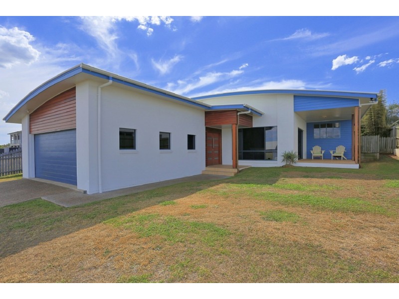 2 Arthur Brown Court, Coral Cove QLD 4670
