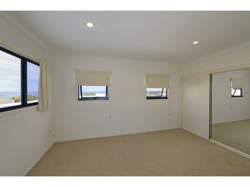 2 Arthur Brown Court, Coral Cove QLD 4670