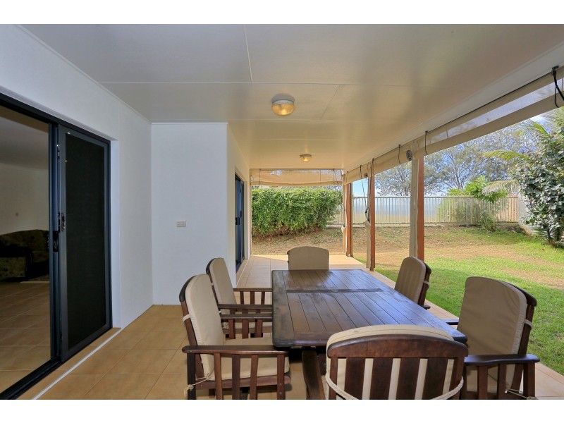 2 Arthur Brown Court, Coral Cove QLD 4670