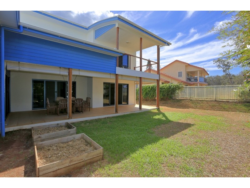 2 Arthur Brown Court, Coral Cove QLD 4670