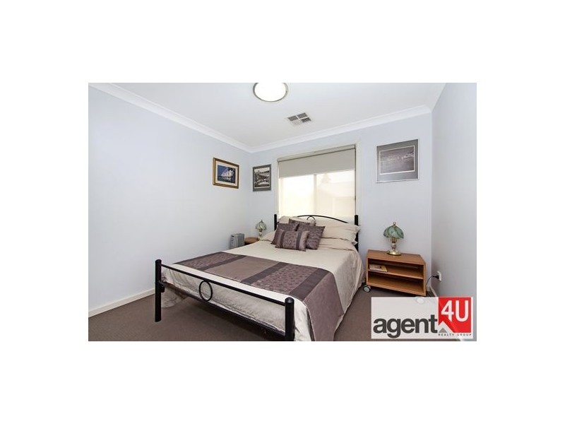 19 Firetail Circuit, Cranebrook NSW 2749