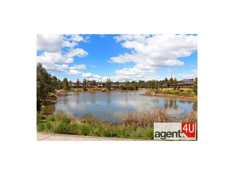 19 Firetail Circuit, Cranebrook NSW 2749