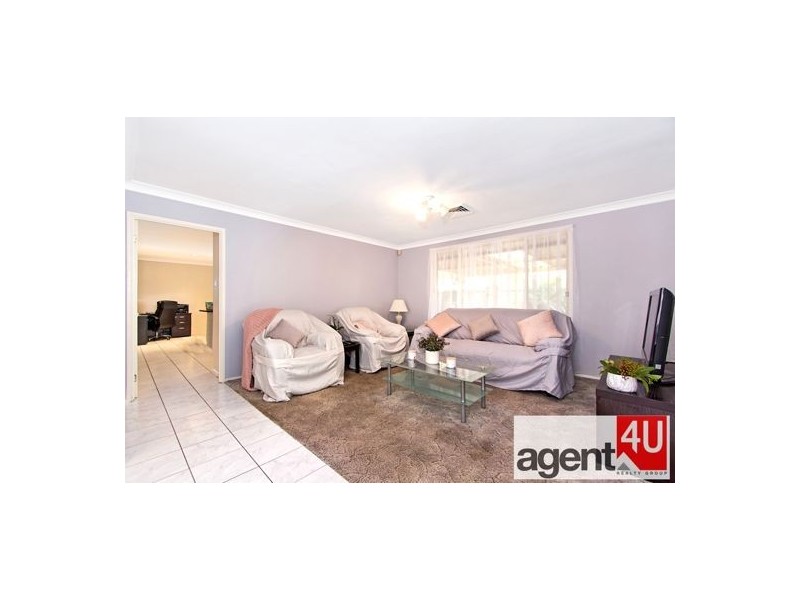 30 Minnek Close, Glenmore Park NSW 2745