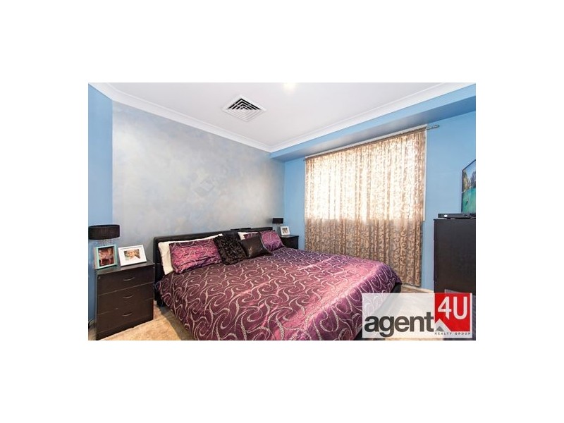 30 Minnek Close, Glenmore Park NSW 2745