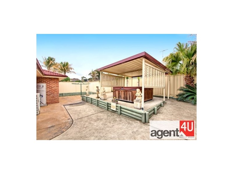 30 Minnek Close, Glenmore Park NSW 2745