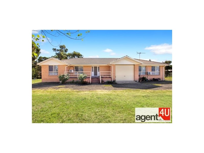 9 Hughes Street, Londonderry NSW 2753