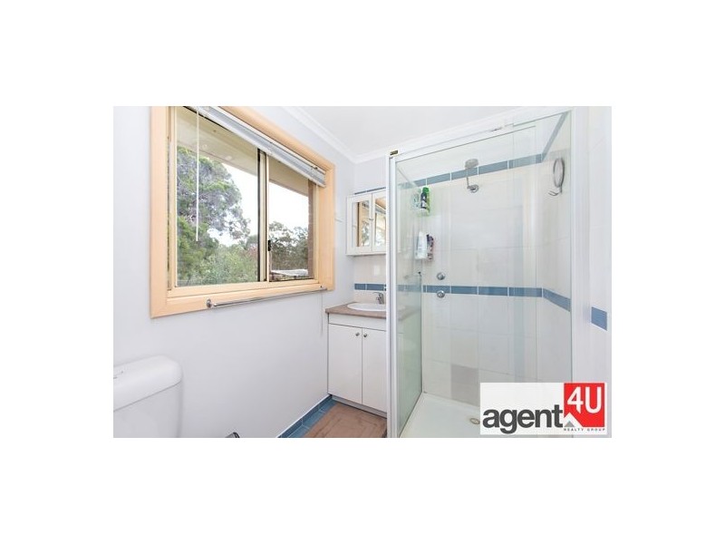 9 Hughes Street, Londonderry NSW 2753