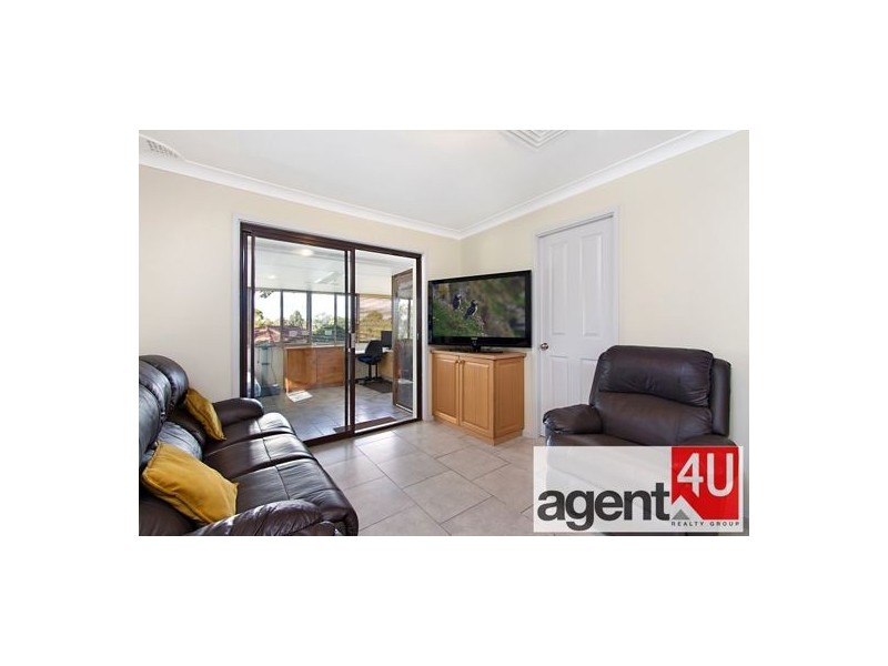 28 Enfield Street, Jamisontown NSW 2750